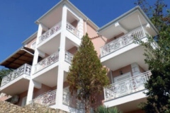 Apartmani-Sivota-Vila-Baywatch-5-341x213